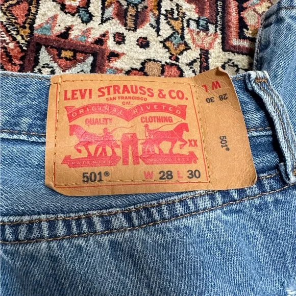 Vintage 501 Levi's Straight Leg Jeans Y2K light Blue Wash button fly - Picture 7 of 16